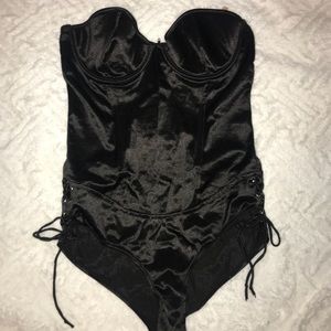 Play boy bunny costume